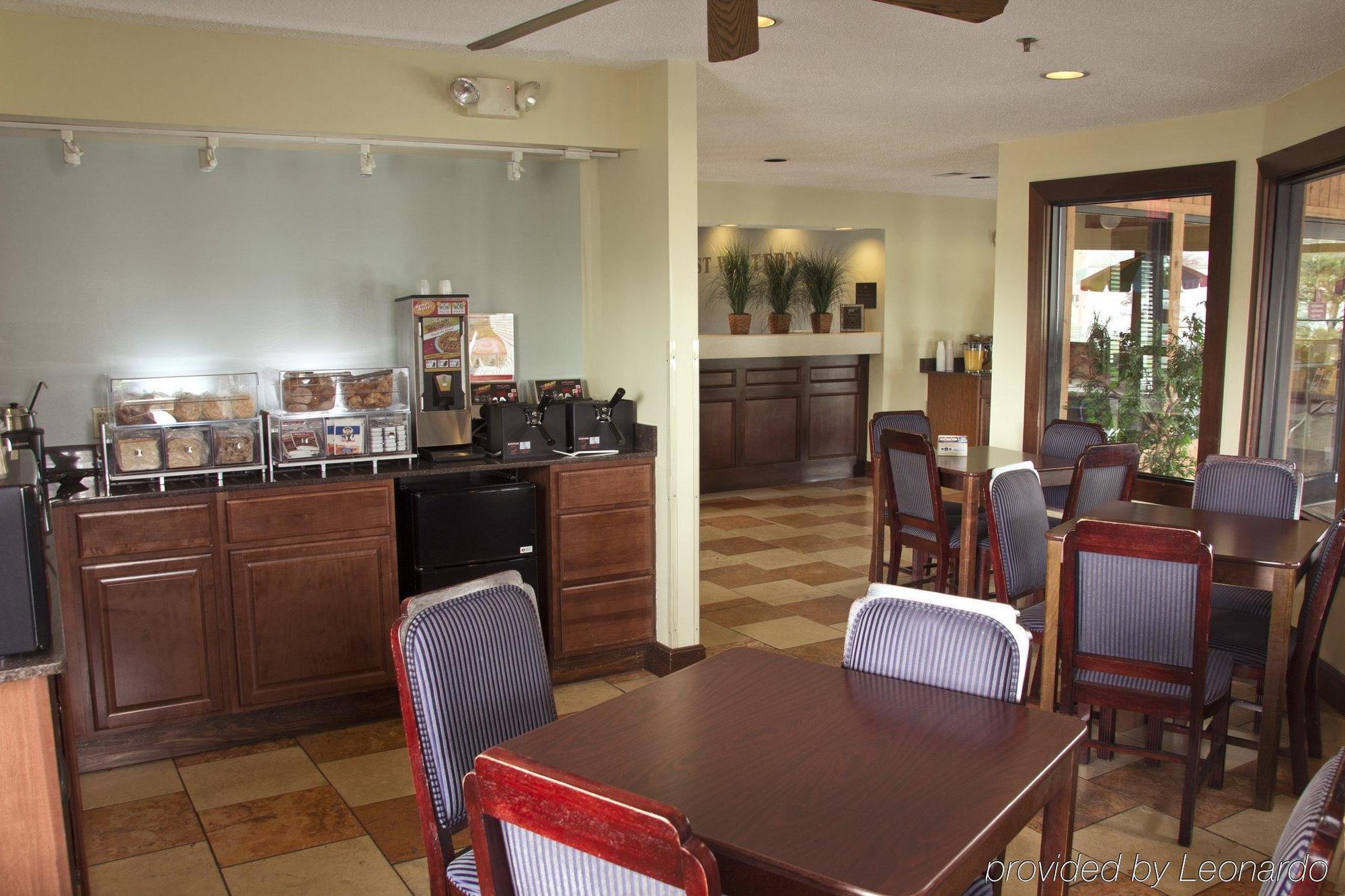 Best Western Norwalk Restoran fotoğraf